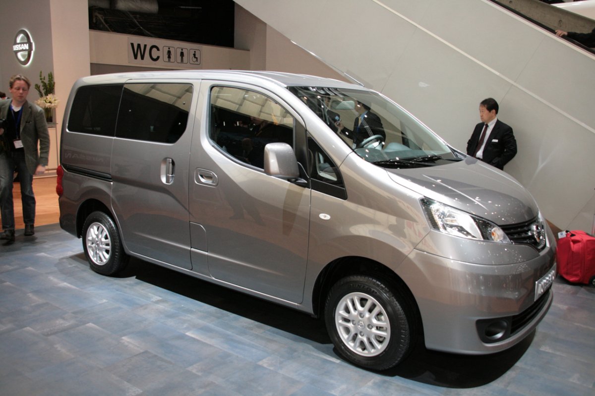 Nissan nv200 i