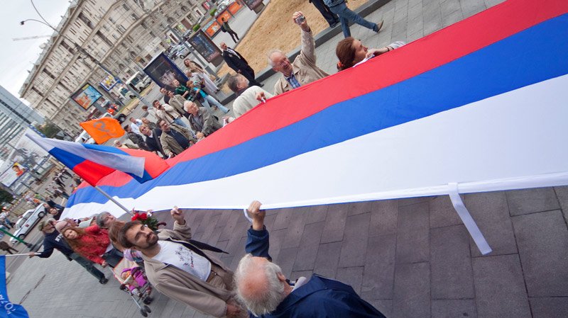 почему висят флаги 5 декабря