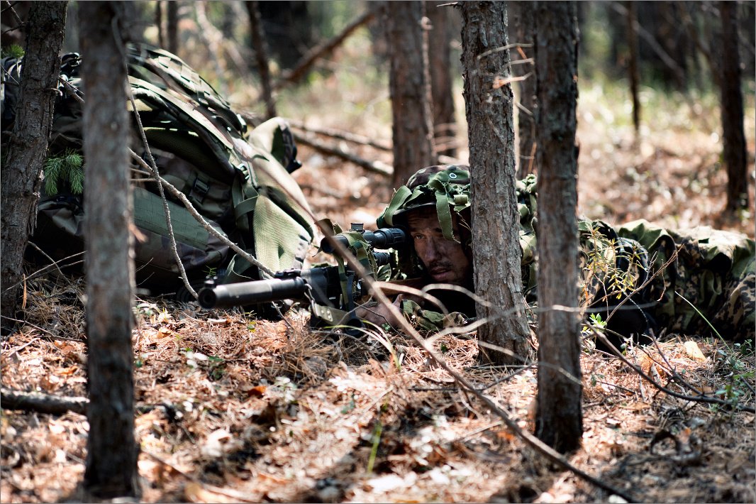 Разведчик боев. Разведчики Весна. Профессия разведчик фото.