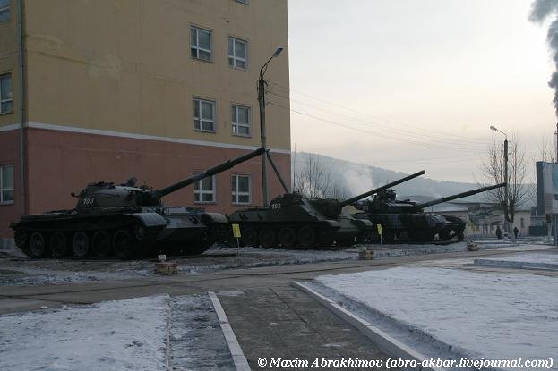 экипаж танка т-72. центр танковых войск. сертолово танковые войска. трегуляевский танковый учебный центр. танковые войска.
