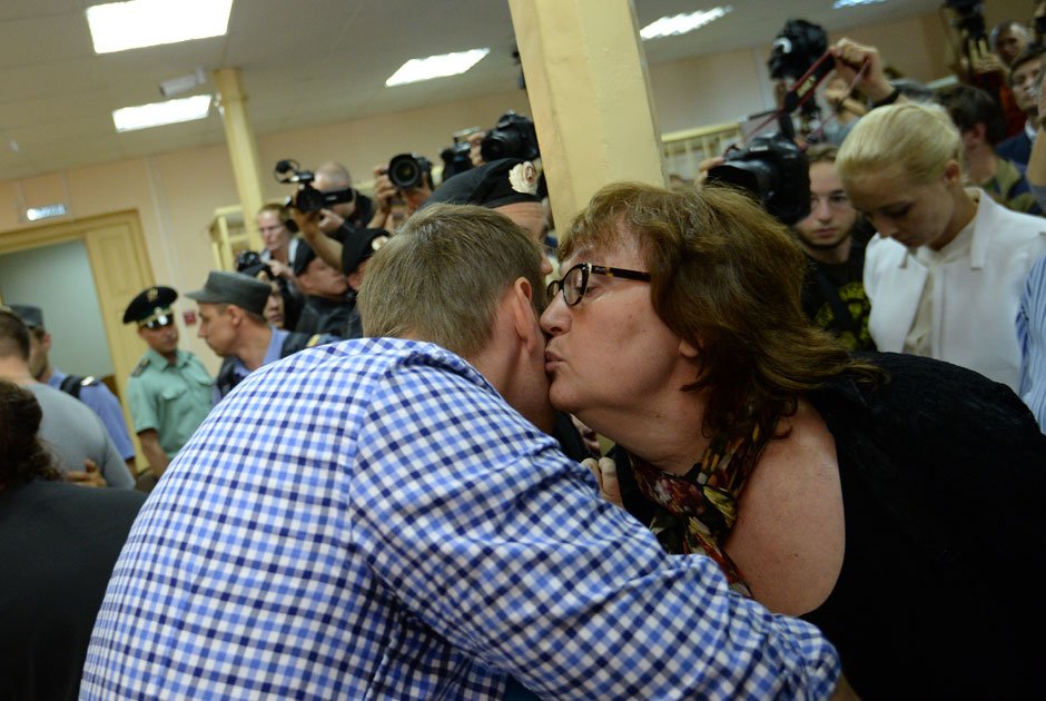 Где мама навального. Тетя Навального.